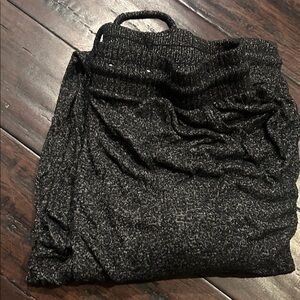 Black and white speckled women’s joggers